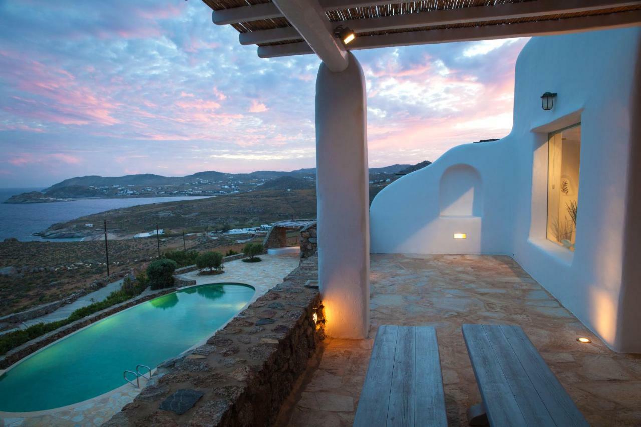 3 Bedroom Cycladic Villa Lia Kalafatis Luaran gambar